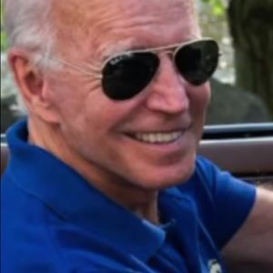 Meet your Posher, Mallory